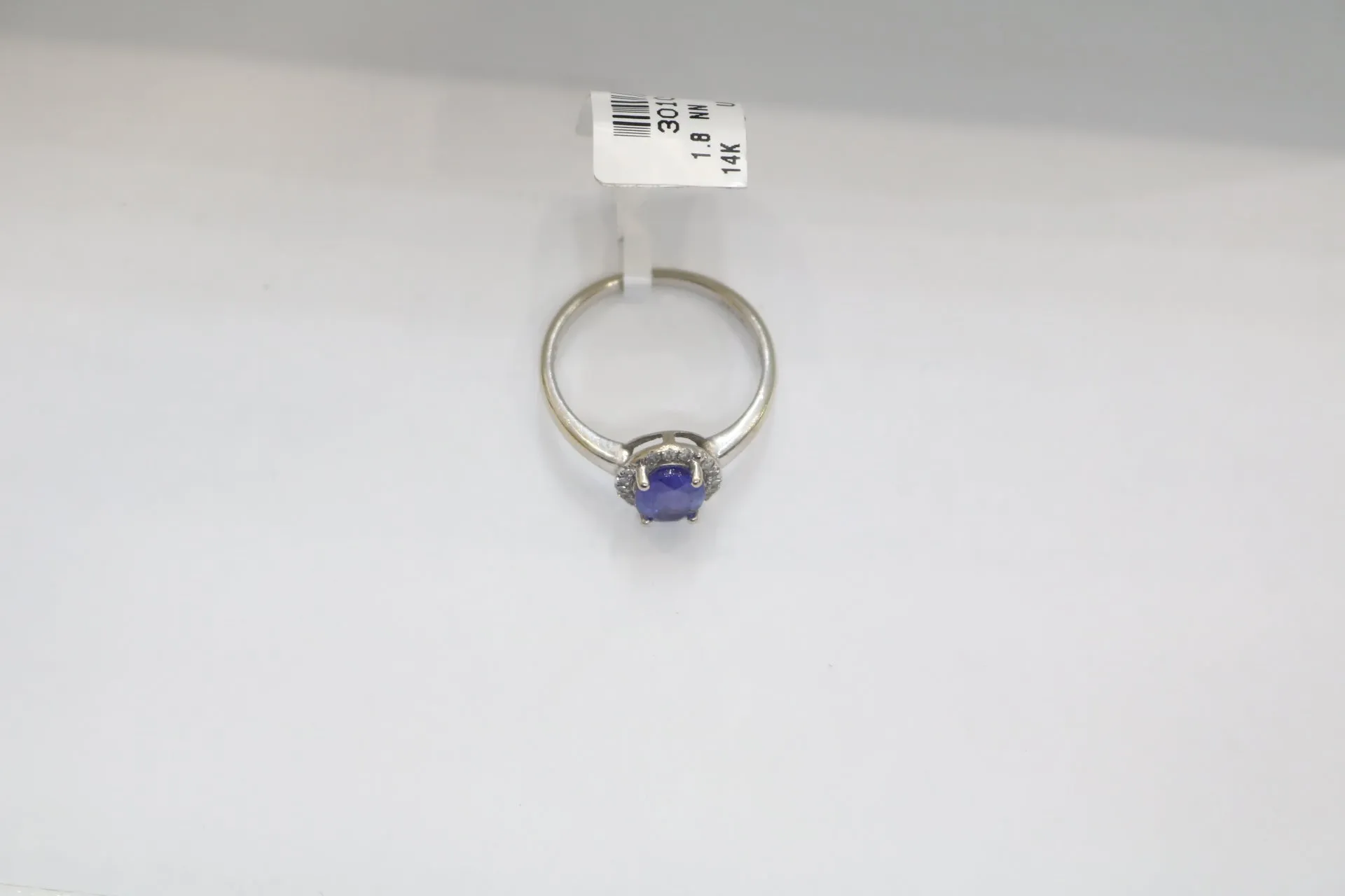 14-karat White Gold with Diamonds/ Violet Tourmaline Stone (Size 7) (0.16 CTW)