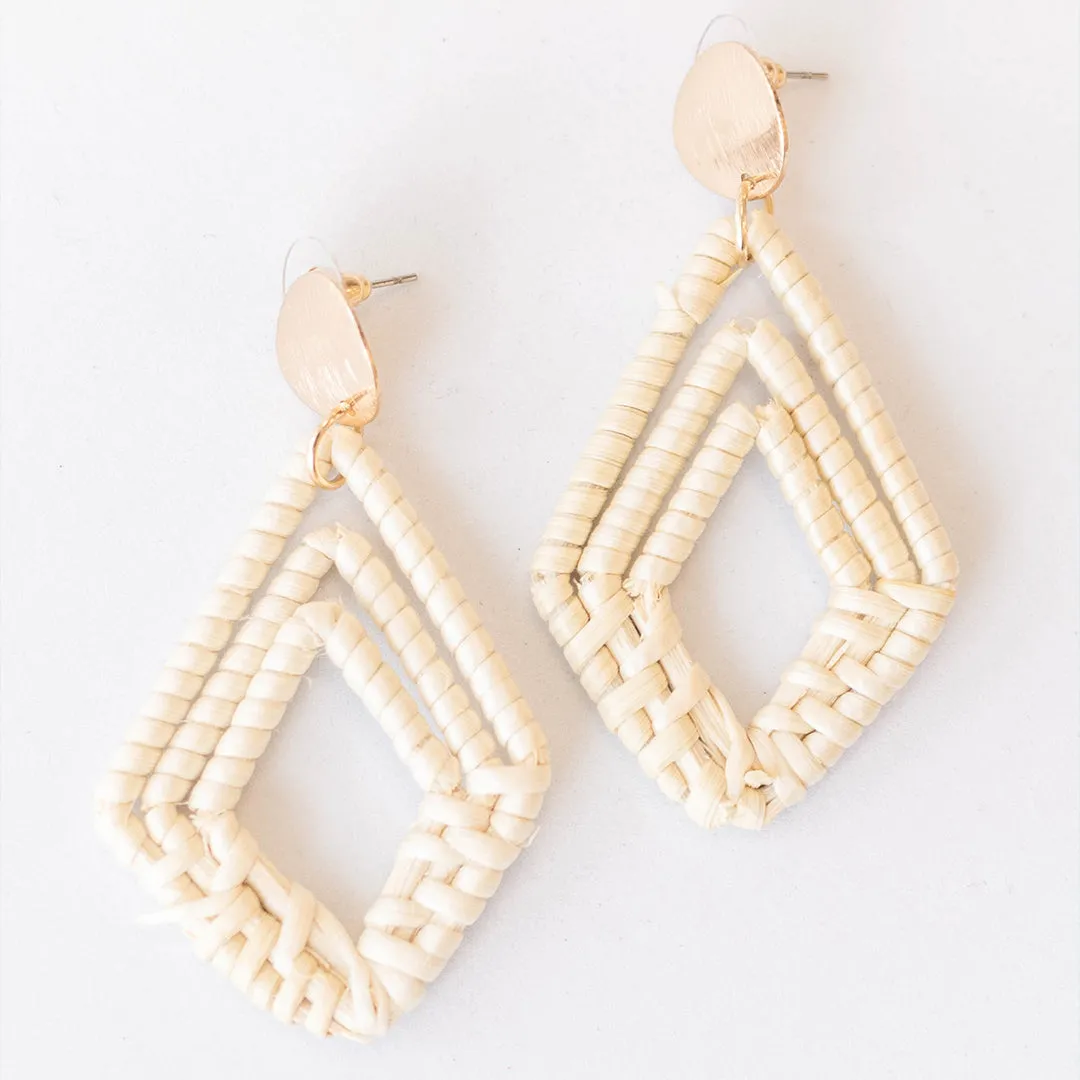 Bungalow Cutie Earrings, Ivory