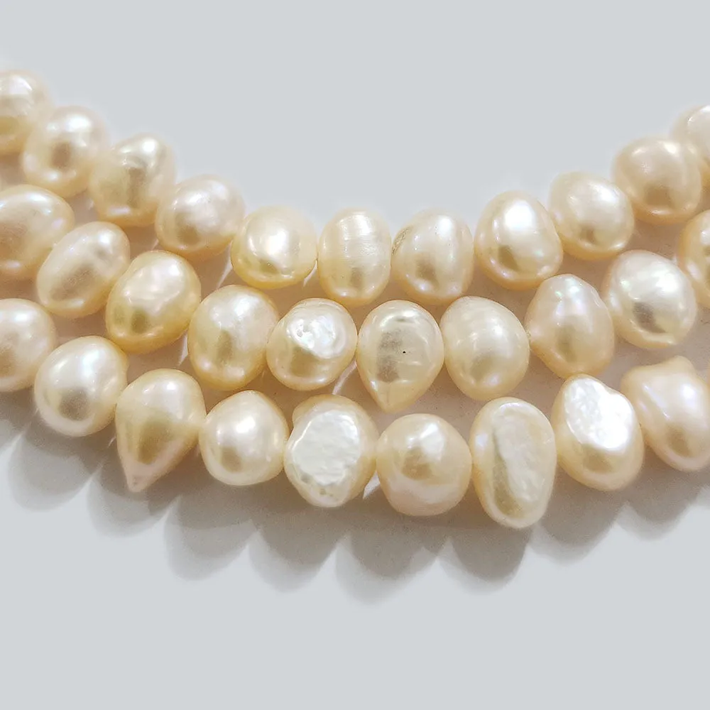 Freshwater Real Pearl Sold Per line in size Approximately 8~9mm and length about  15 Inches Long