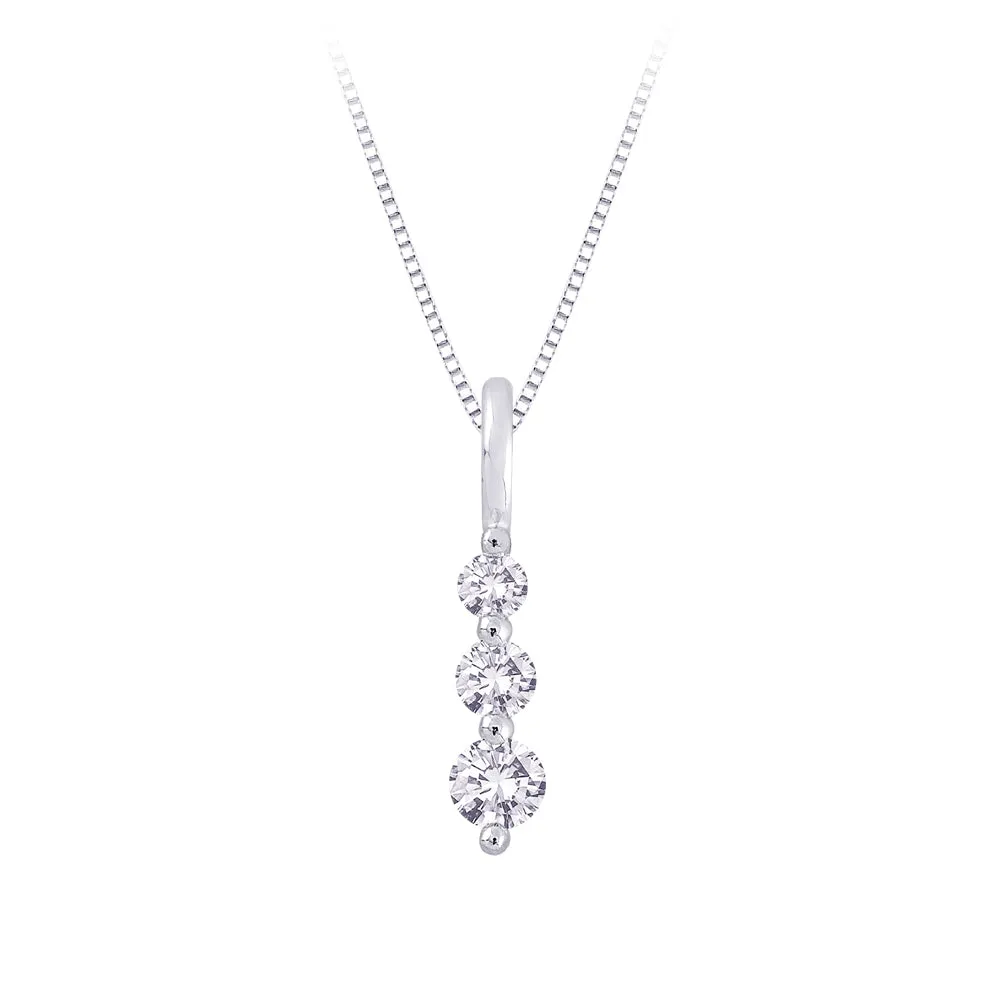 KATARINA Three Diamond Pendant Necklace (1/4 cttw)