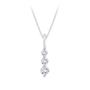 KATARINA Three Diamond Pendant Necklace (1/4 cttw)