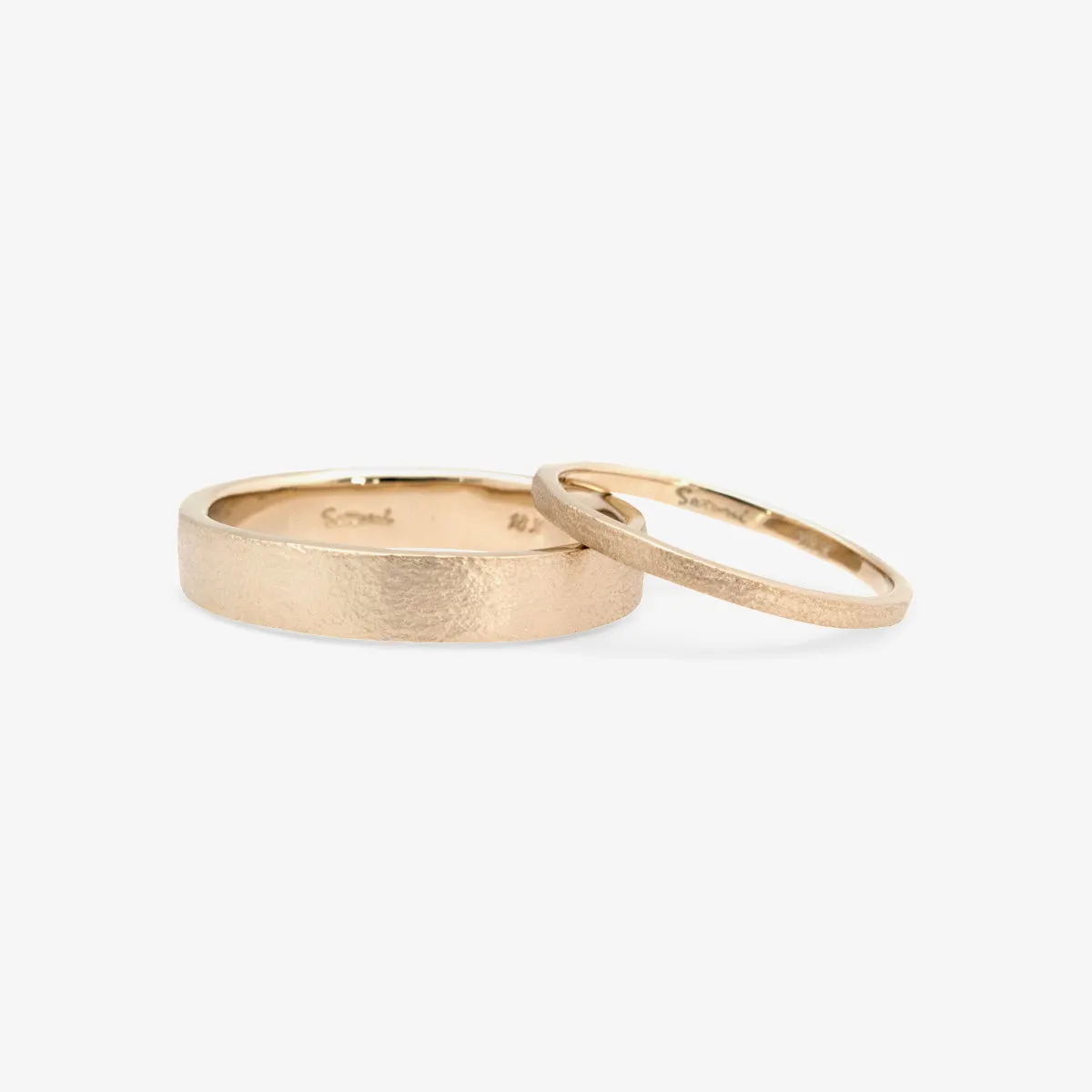 MR0117 | 4.2mm Square Gilded Band