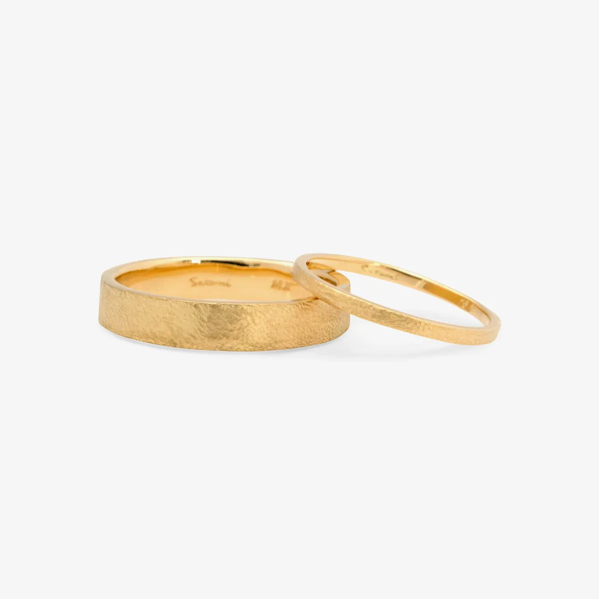 MR0117 | 4.2mm Square Gilded Band