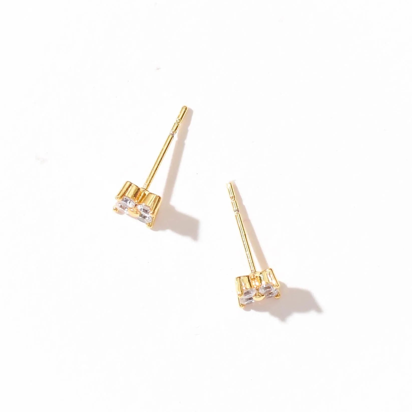 Orkid Studs | White